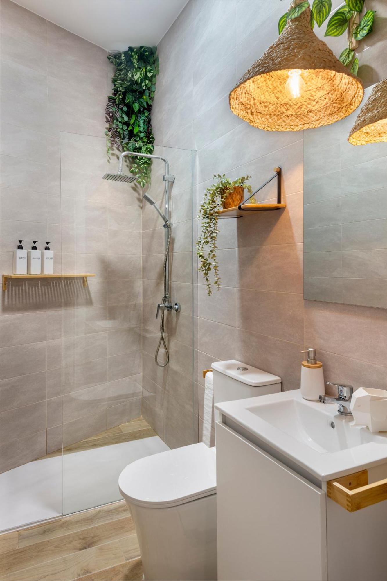 Calma Muralla House-Two Bedrooms & Two Bathrooms Севиля Екстериор снимка